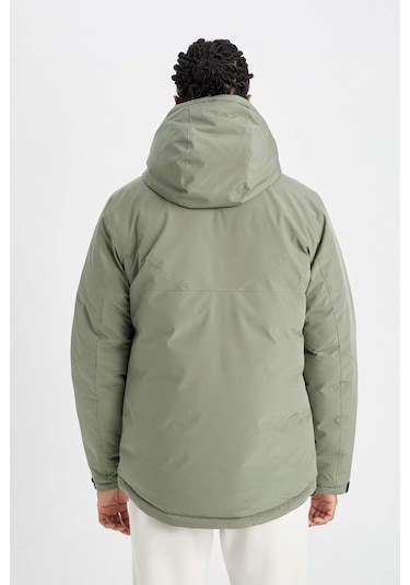 DeFactoFit Termometreli Mont Su İtici Rüzgar Geçirmez Slim Fit Dar Kesim Kapüşonlu Fermuarlı A2125AX24WNKH109