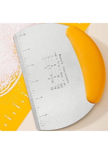 Yeşil Hamur Kesici Paslanmaz Çelik Tezgah Kazıyıcı Çift Ölçekli Tasarım Kaymaz Sap Ev İçin Hamur Kesici Alet