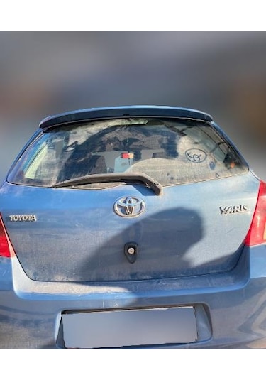 Toyota Uyumlu Yaris İnce Boyalı Anatomik Spoiler
