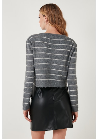 Lela Standart Fit Çizgili Yumuşak Dokulu Crop Triko Bayan Hırka 4615551 Gri