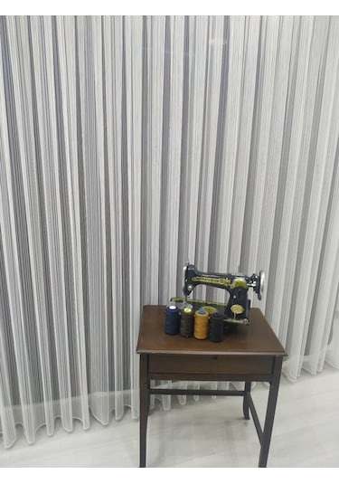 Tül Perde Çizgili Sade Ve Spor Dökümlü Pile Duruşuyla (307535162)