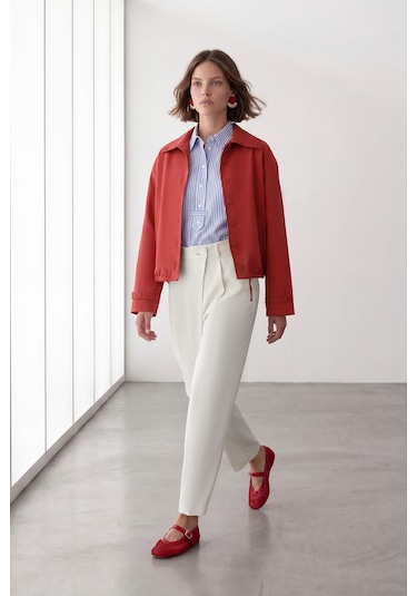 Nauvè Kısa Düğmeli Oversize Trençkot Kırmızı