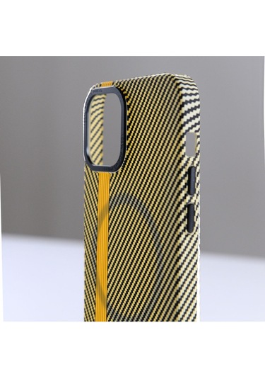 Merci Iphone Uyumlu 14 Pro Uyumlu Carbon Line Magsafe Destekli Kılıf Sarı