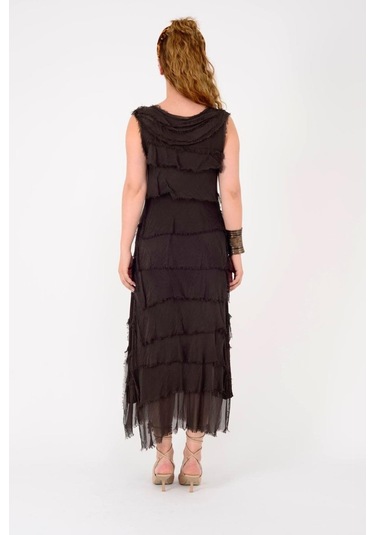 Italyan 2 Beden İnce Gösteren Kat Kat Kolsuz Ipek Elbise Kahverengi