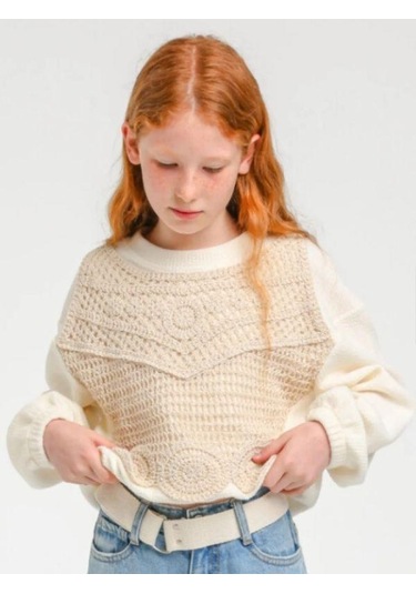 Kız Çocuk Motif İşleme Detaylı Kısa Bluz-13626-ekru Ekru