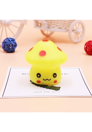 Sarı Gece Lambası Fantastik Sevimli Vinil Mantar Masa Dekoru İçin Led Işık Sarı