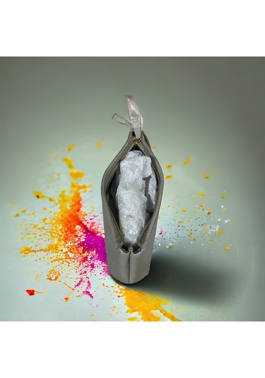 Burberry Kozmetik Seyehat Çantası Uznluk 24cm Derinlik 17cm Baklava Desenli Vintage Krem