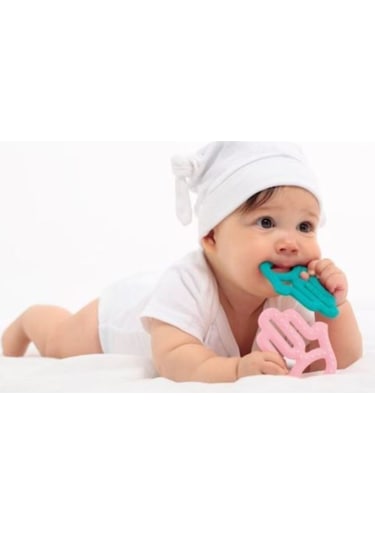 Pembe Annenin Eli Diş Kaşıyıcı Pembe