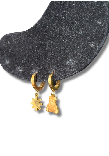 Çiçekli Ve Ayıcıklı Gold Çelik Küpe Altın