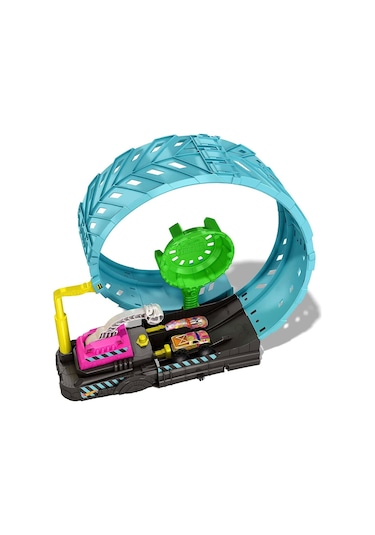 Hot Wheels Monster Trucks Karanlıkta Parlayan Çemberde Yarış Seti HBN02