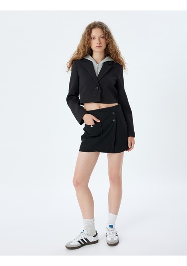 Koton Mini Şort Etek Çıtçıt Düğme Detaylı Cepli Slim Fit Siyah 5wal70003ık Siyah