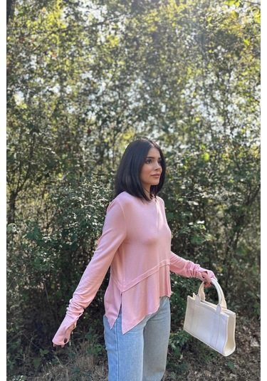 Kadın Pembe Elleri Eldiven Detaylı, Asimetrik Kesim, Bisiklet Yaka, Eteği Pliseli, Salaş Spor Bluz Pembe