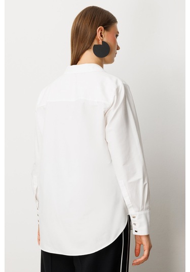 Ekol Kadın Büyük Beden Önü Düğmeli Polo Yaka Gömlek 3549 Ekru Ekru