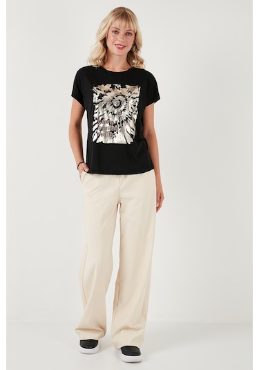 Lela Baskılı Bisiklet Yaka Regular Fit Bayan T Shirt 6671001 Siyah