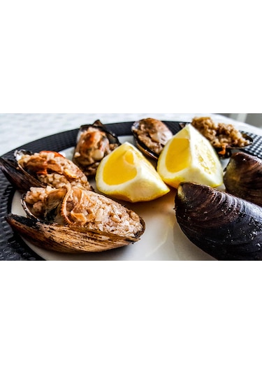 Boğaziçi Midye Dolma