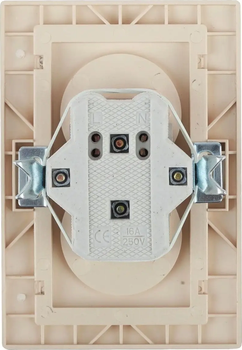 Intro Plano Çiftli Gömme Priz Topraklamasız 16a-250v 131079940 1-204-04
