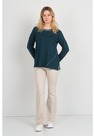 Detay Triko Kadın Yakası Ve Tek Kolu Desenli Taşlı Metal Aksesuarlı Anne Bluz 5714 Zümrüt Zümrüt