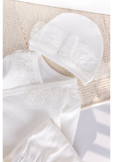 Güpürlü %100 Pamuk 5'li Kız Bebek Hastane Çıkışı Bebek Takım