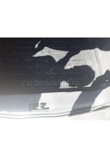 Opel Astra H Heçbek 2015 Model Uyumlu Bagaj Havuzu Kokusuz