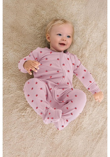 Luess Kız Bebek Mevsimlik Çilek Metraj Baskılı %100 Pamuklu Tulum 0-3 Ay 6-9 Ay Pembe Luess Kız Bebek Mevsimlik Çilek Metraj Baskılı %100 Pamuklu Tulum 0-3 Ay 6-9 Ay Pembe