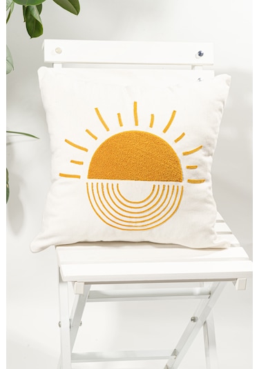 Beyaz Kumaş Punch Nakışlı Güneş Tasarımlı Dekoratif Kırlent Kılıfı 45 X 45 Cm Açık Hardal