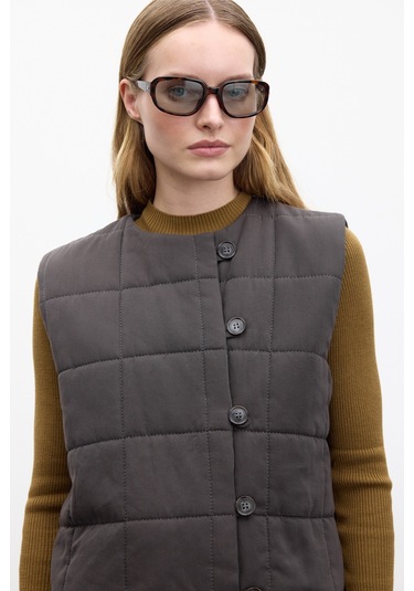 Kapitone Kısa Fit Yelek Antrasit Antrasit