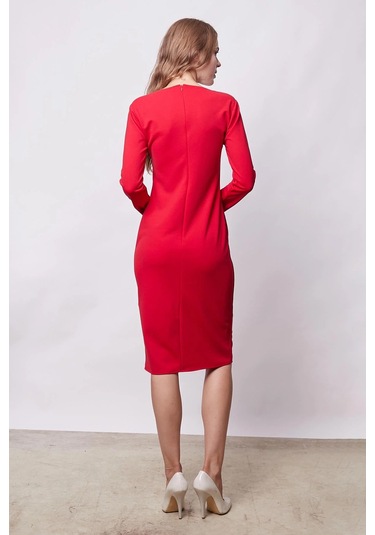 Kadın Likralı Krep Kumaş Kare Yaka Önden Yırtmaçlı Uzun Kol Diz Altı Ofis Elbise-kırmızı Kırmızı