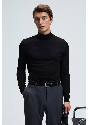 REBEL Erkek Yarım Balıkçı Yaka Basic Slim Fit Triko Siyah Kazak