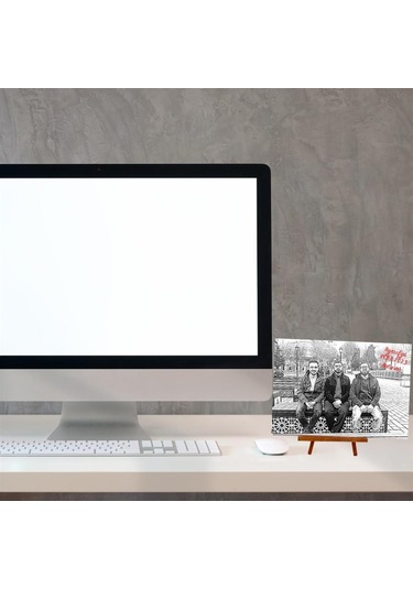 Kişiye Özel Karakalem Tasarımlı Dekoratif Ahşap İroka Ayaklı Çerçeve 2888