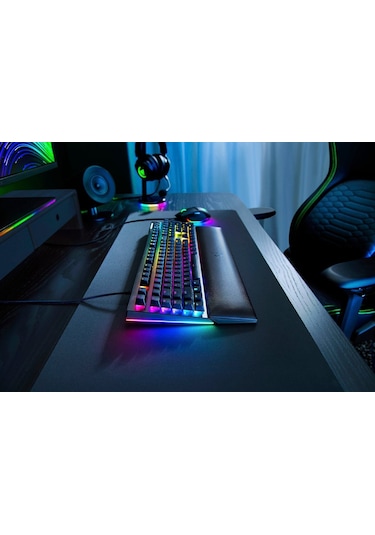 Razer BlackWidow V4 RZ03-04691200-R3L1 Yeşil Switch Kablolu Mekanik Oyuncu Klavye