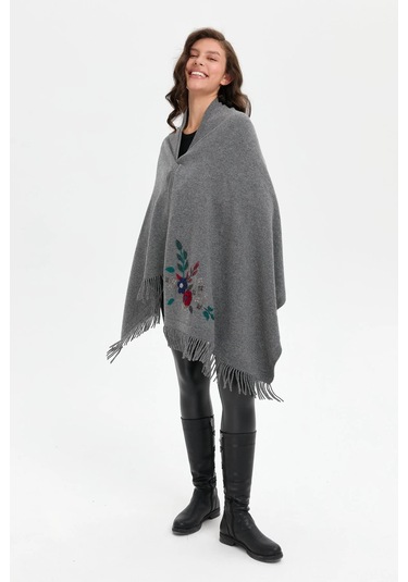 Desen Triko Kadın Papatya İşlemeli Püsküllü Yün Şal 24028 Füme Füme