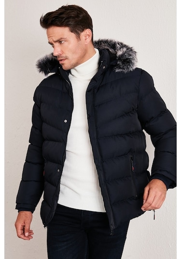Buratti Slim Fit Suni Kürklü Peluş Astarlı Çıkarılabilir Kapüşonlu Şişme Erkek Mont 5761080 B Lacivert Buratti Slim Fit Suni Kürklü Peluş Astarlı Çıkarılabilir Kapüşonlu Şişme Erkek Mont 5761080 B Lacivert