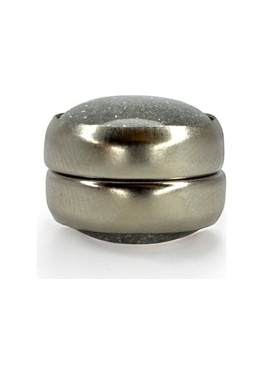 Eşarp Ve Şal Mıknatısı Simli Açık Gri - Başörtü Tutucu Kadın Tesettür Aksesuar Mıknatıs Açık Gri