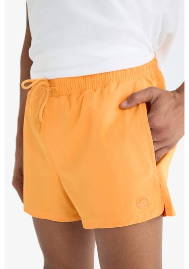 DeFactoFit Andy Baskılı Esnek Dokulu Kısa Boy Sporcu Deniz Şortu B5987AX25HSOG177