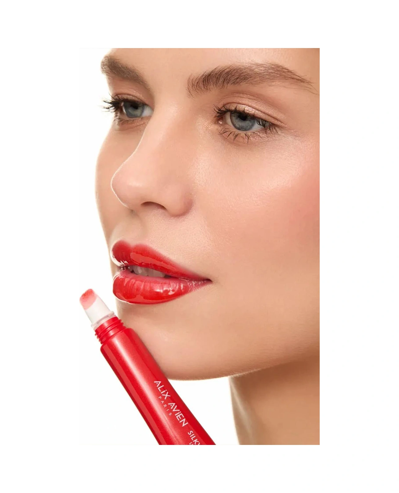 Alix Avien Dolgun Gürünüm Ve Nemlendirici Etkili Dudak Parlatıcısı Silky Care Lipgloss 308 Flame Red 009