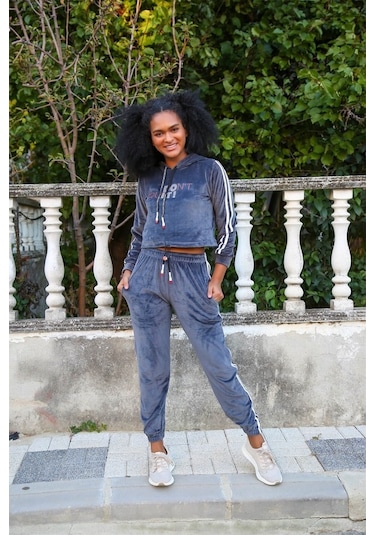 Akbeniz Kadın Kadife Kapşonlu Eşofman Takım 9054