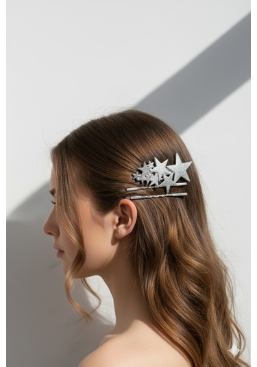 Yıldız Desneli Metal Toka Ve 2 Adet Tel Toka, Toplam Üç Adet Metal Toka Gümüş