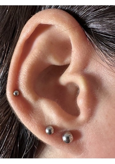 Cerrahi Çelik Üç Çift Top Küpe Gümüş Renk Üç Farklı Boy