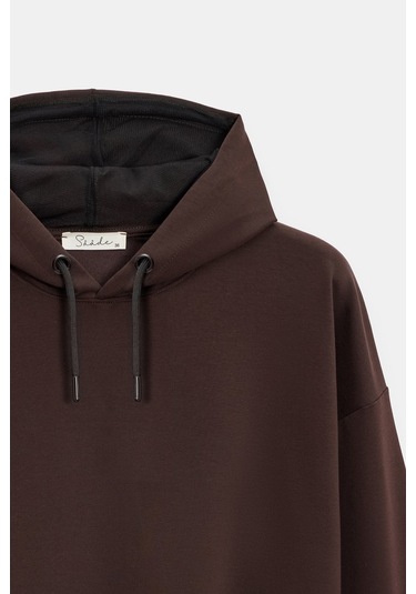 Sââde Kadın Oversize Kapüşonlu Basic Hoodie Sweatshirt Acı Kahverengi Sââde Kadın Oversize Kapüşonlu Basic Hoodie Sweatshirt Acı Kahverengi