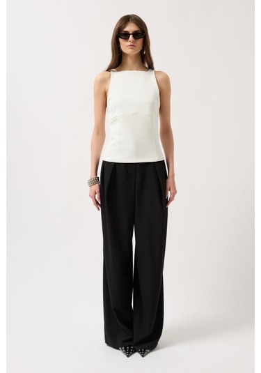 Sensuelle Sırt Kurdele Detay Bluz Beyaz