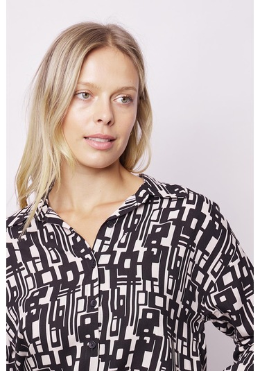 Kadın Likrasız Viskon Vual Desenli Yakalı Düşük Omuzlu Uzun Kol Şık Gömlek-Geometri Geometri