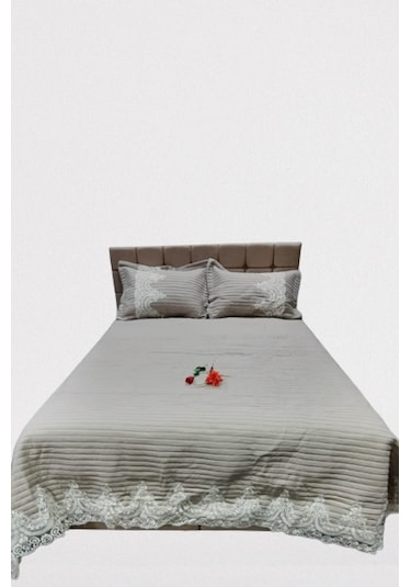 Yatak Örtüsü Zümrüt Çift Kişilik Dantelli Krem %80 Pamuk El Yapım Açık Kahverengi