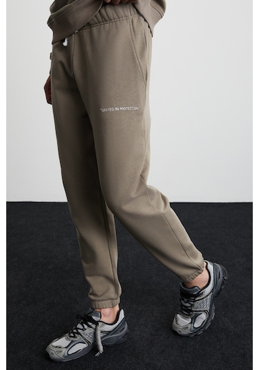 Marshall  Erkek Pamuklu Içi Polarlı Nakışlı Relaxed Vizon Eşofman Takımı