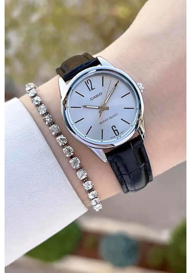 Casio Csgnct152 Kadın Kol Saati Gümüş