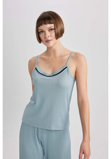 DeFacto Fall in Love Regular Fit Askılı Casual Pijama Üstü B6560AX23AUGN1200