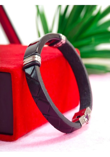 Çelik Derili Bileklik Kişiye Özel İsimli Paslanmaz Derili Çelik İsimli Bileklik 316 L Çelik Altın - Gold