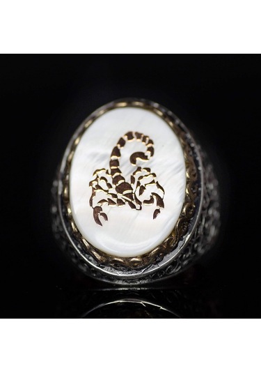 Regal & Sembolik Erkek 925 Ayar Gümüş Yüzük - Akrep Sembolü Ve Doğal Taşlar İle Süslenmiş Gümüş