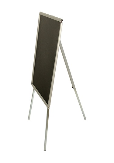 50cm X 70cm Alüminyum Çerçeveli Teleskopik Ayaklı Kaldırım Reklam Panosu