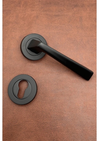 Piramit Siyah Lüx Yuvarlak Şık Rozetli Yale Çelik Kapı Kolu Sağ Basar