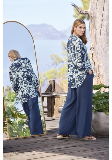 Monamise Kadın Yaprak Desenli Uzun Kollu Gömlek Yaka Alt Üst Takım 25016 Lacivert